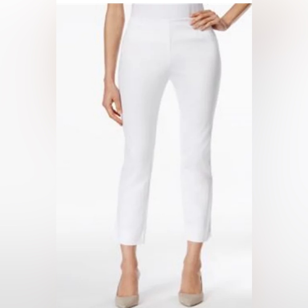 Charter club, Capri waist, smoothing slimming, 20 W bright white-no pockets-NWT